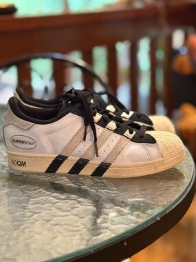 🔥Adidas- Superstar 💥“Extended Stripes”💥 AO QM.  Men’s size 5.  (Women’s 6.5)